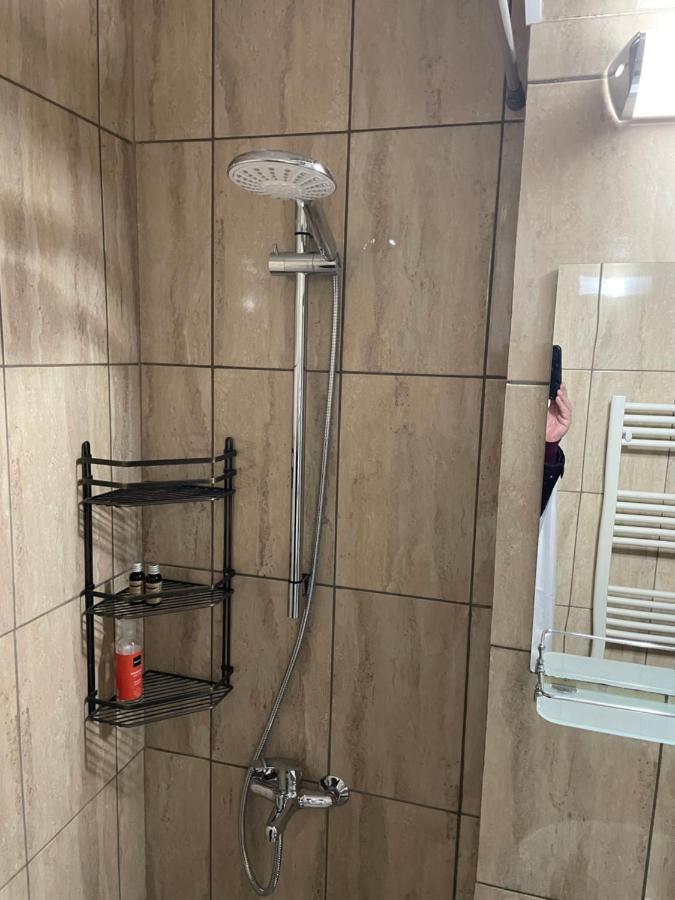 Central Studio Lcs هونيدوارا المظهر الخارجي الصورة